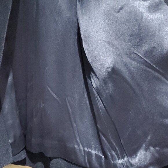 VINTAGE DEARDON BLACK LONG COAT WITH FUR COLLAR AND TRIM - Picture 11 of 16